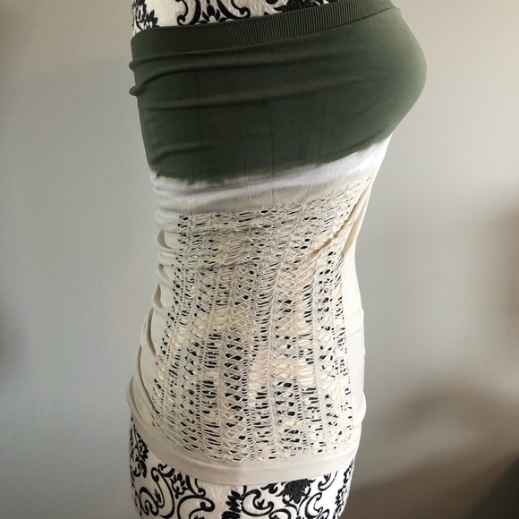 Guess tube top with mesh sides - Picture 2 of 4